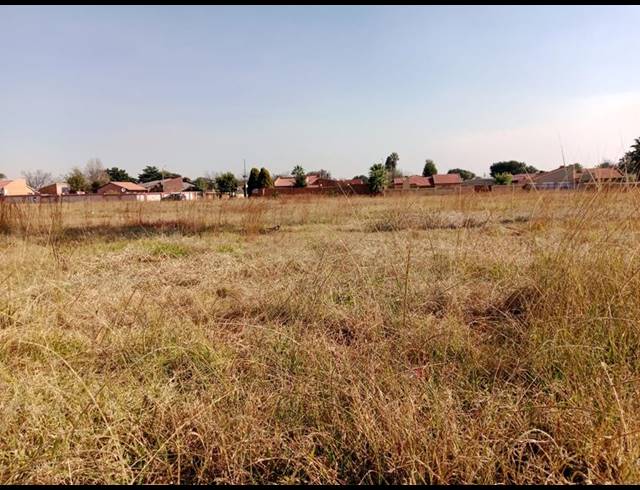 LAND FOR SALE IN DAWN PARK